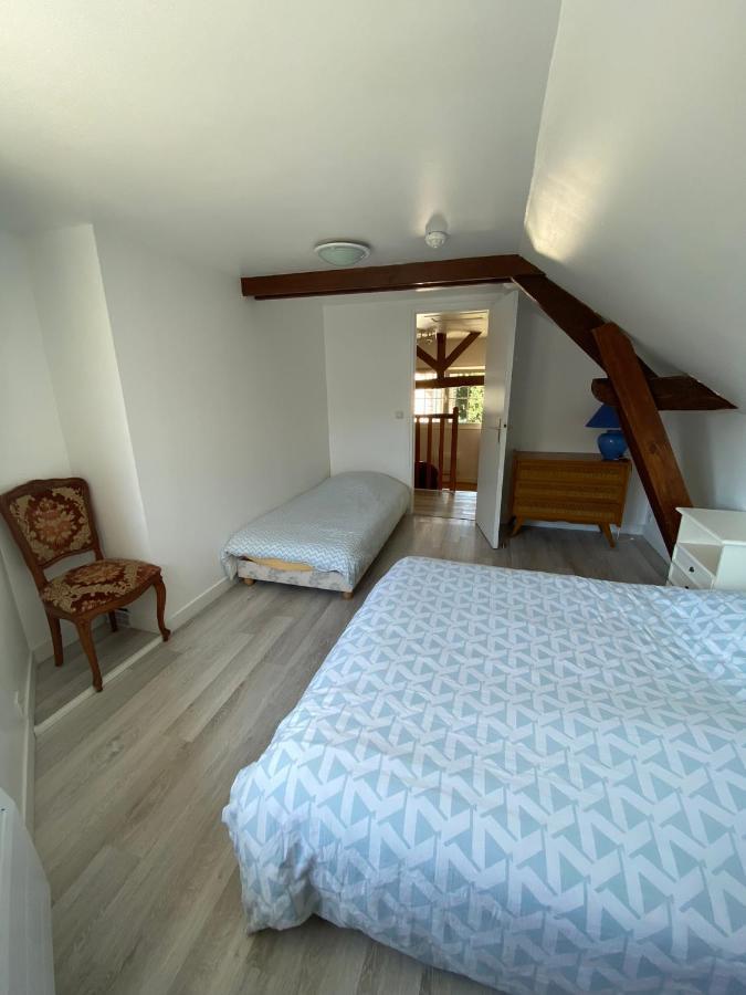 Maison Individuelle Avec Jardin Privatif Avon Luaran gambar
